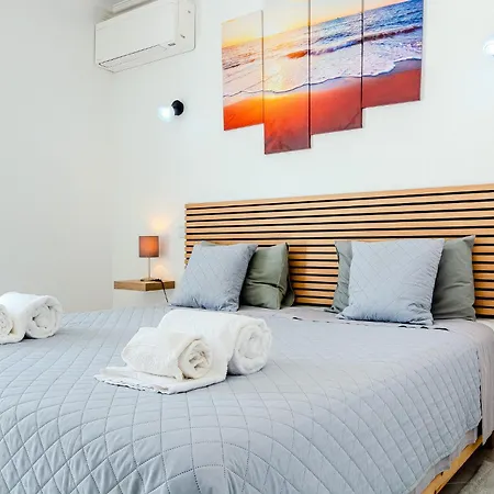 Orange With Private Pool *
