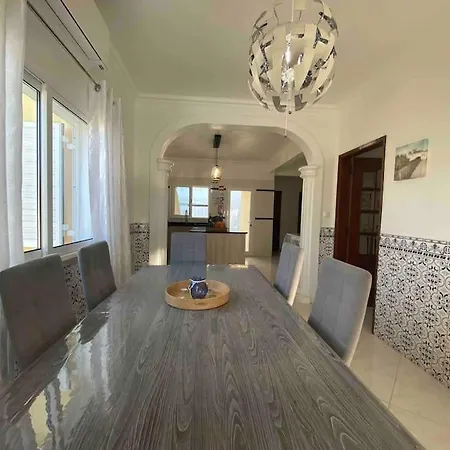 Orange With Private Pool فيلة