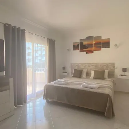 Villa Orange With Private Pool Albufeira